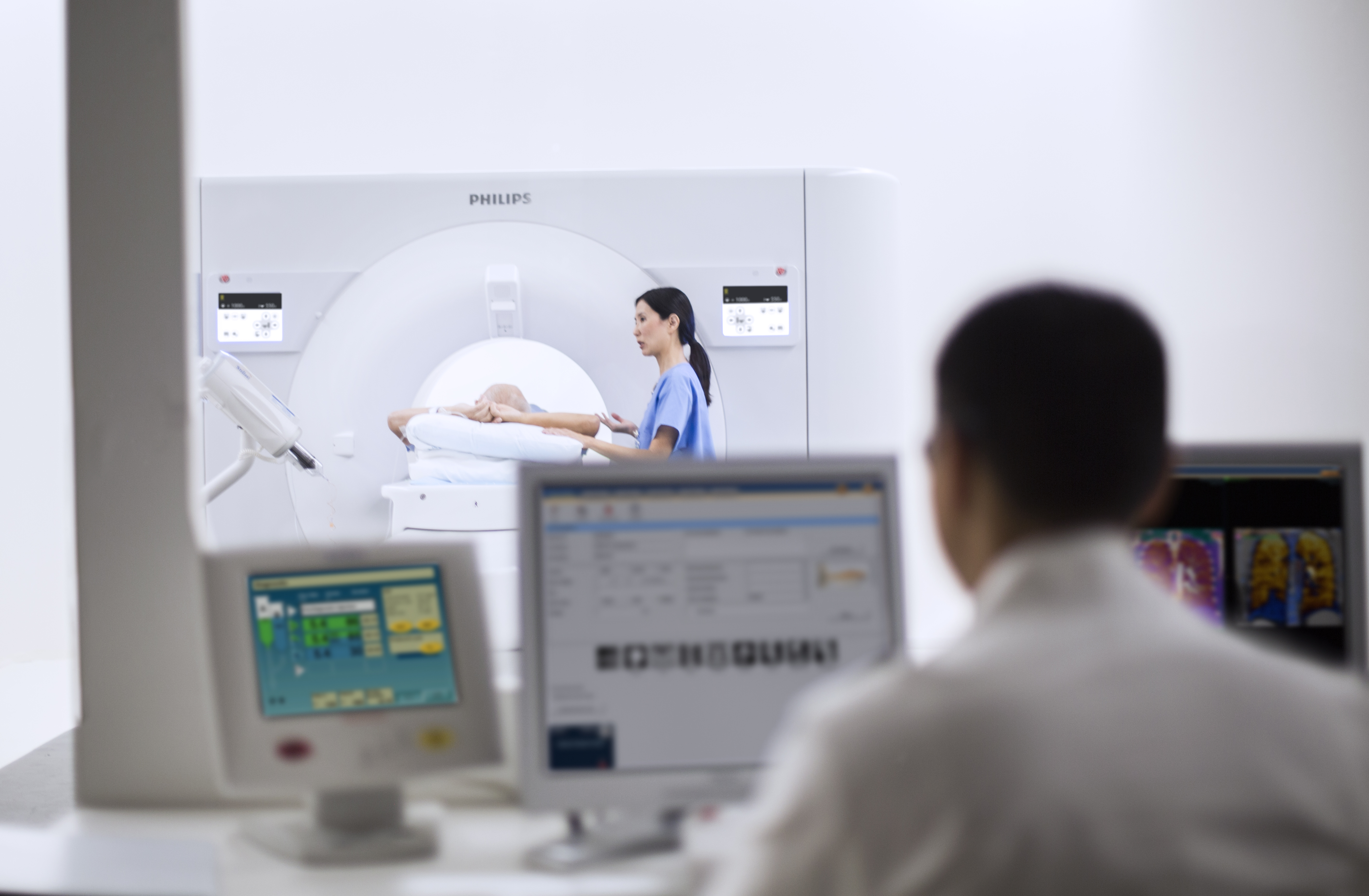 Medical Device Manufacturers Only Have Until 4/23!